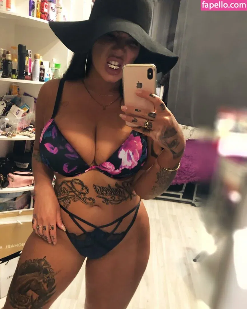 Kristina Karieva Onlyfans Photo Gallery 