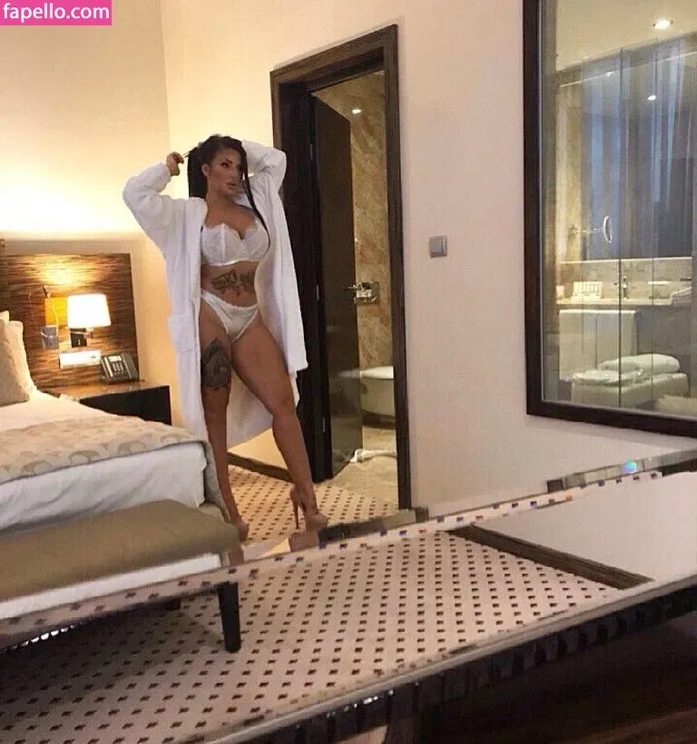 Kristina Karieva Onlyfans Photo Gallery 