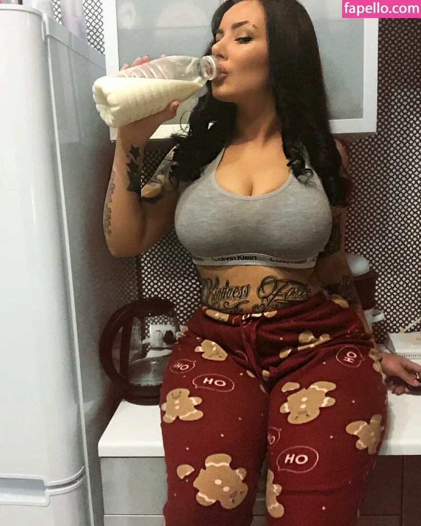 Kristina Karieva Onlyfans Photo Gallery 