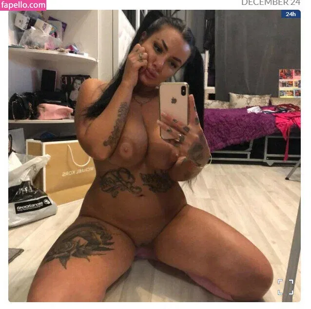 Kristina Karieva Onlyfans Photo Gallery 