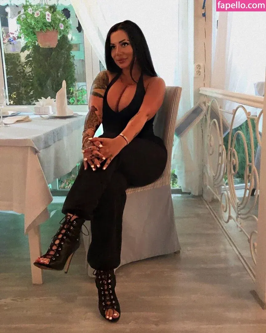 Kristina Karieva Onlyfans Photo Gallery 