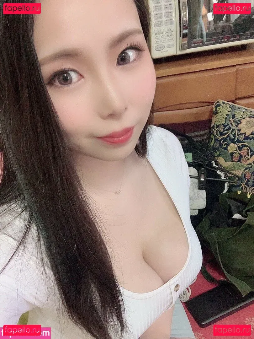 Yuria Yoshine Onlyfans Photo Gallery 