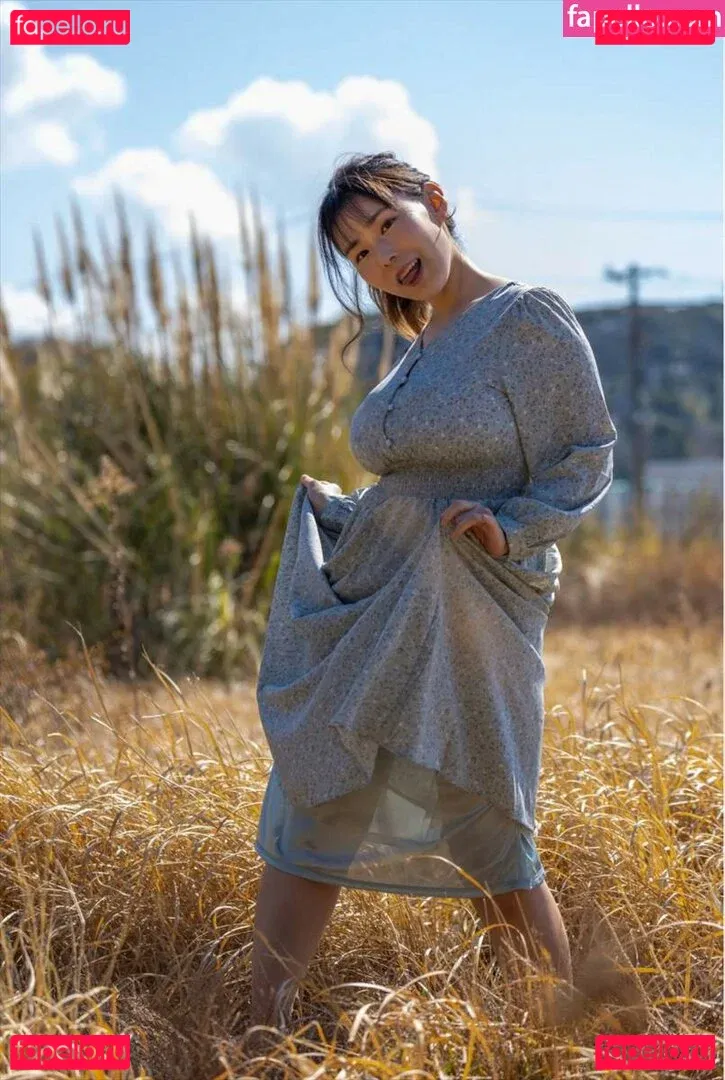 Yuria Yoshine Onlyfans Photo Gallery 