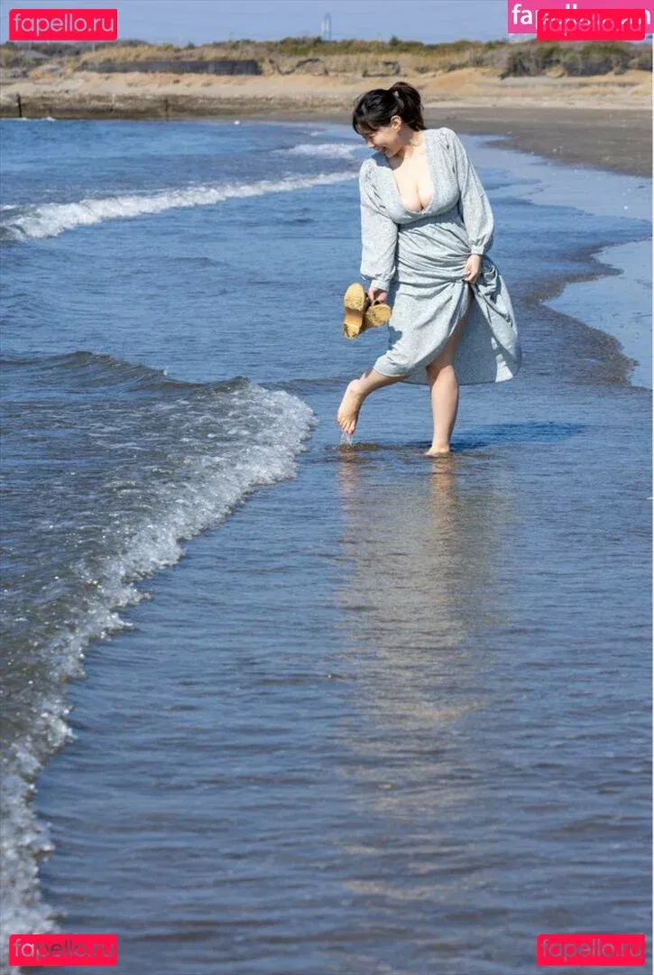 Yuria Yoshine Onlyfans Photo Gallery 