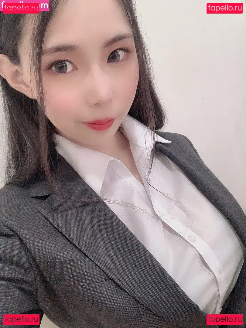 Yuria Yoshine Onlyfans Photo Gallery 