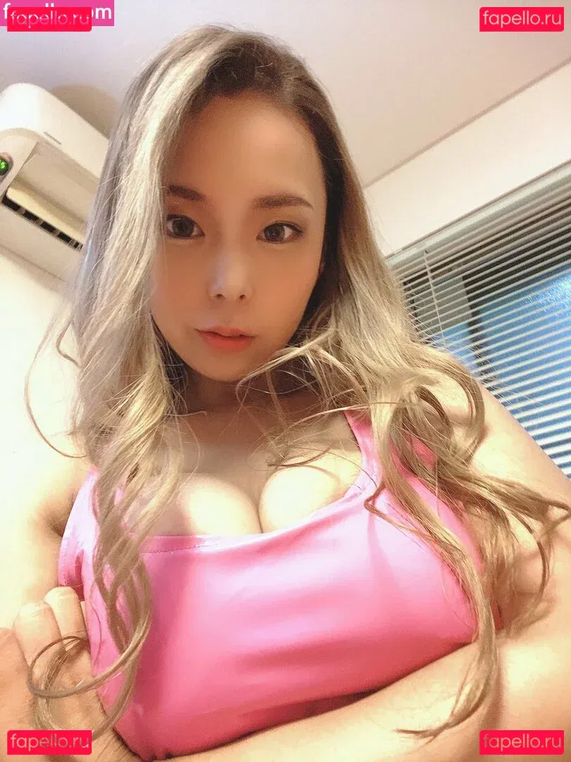 Yuria Yoshine Onlyfans Photo Gallery 