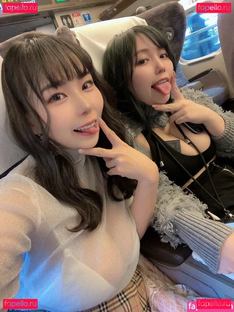 Yuria Yoshine Onlyfans Photo Gallery 