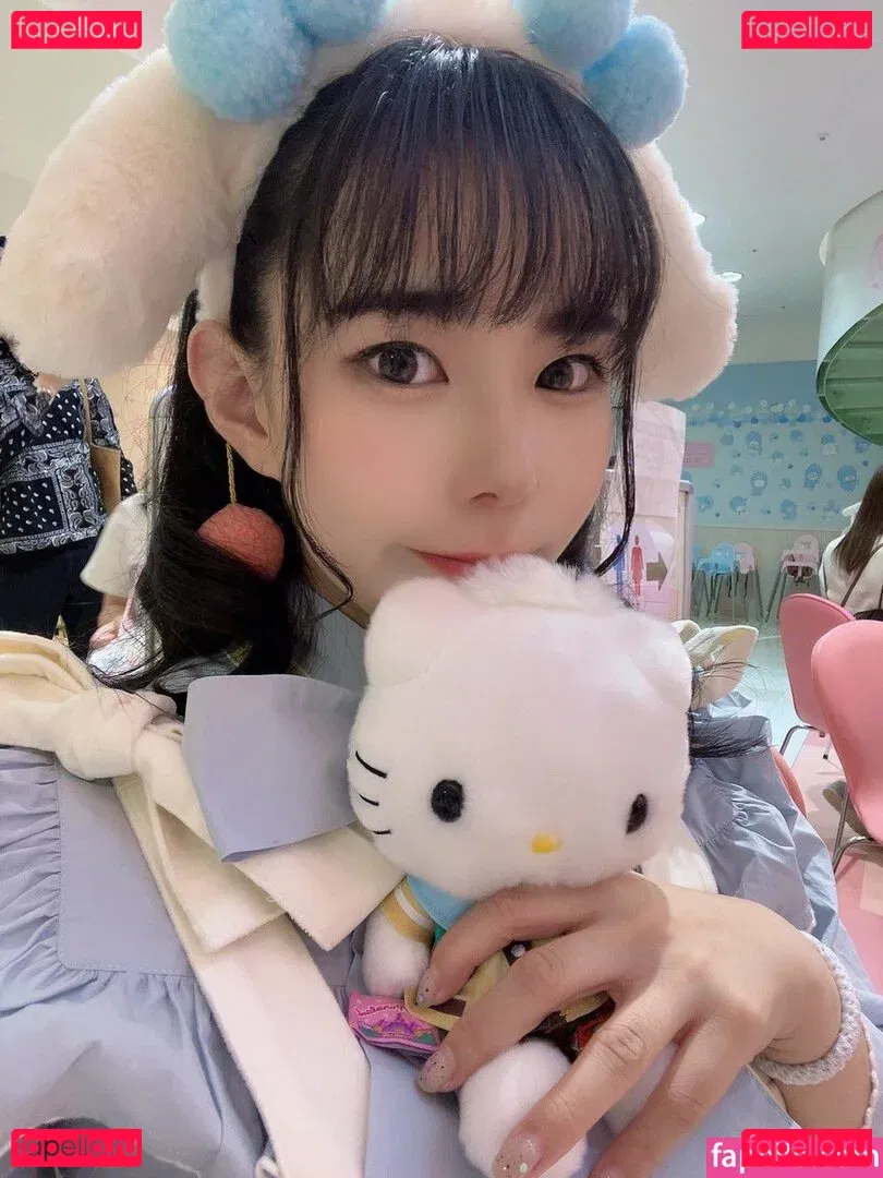 Yuria Yoshine Onlyfans Photo Gallery 