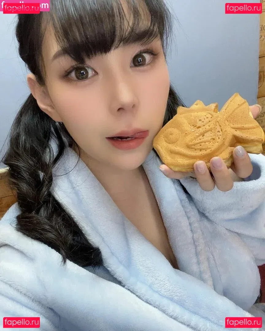 Yuria Yoshine Onlyfans Photo Gallery 