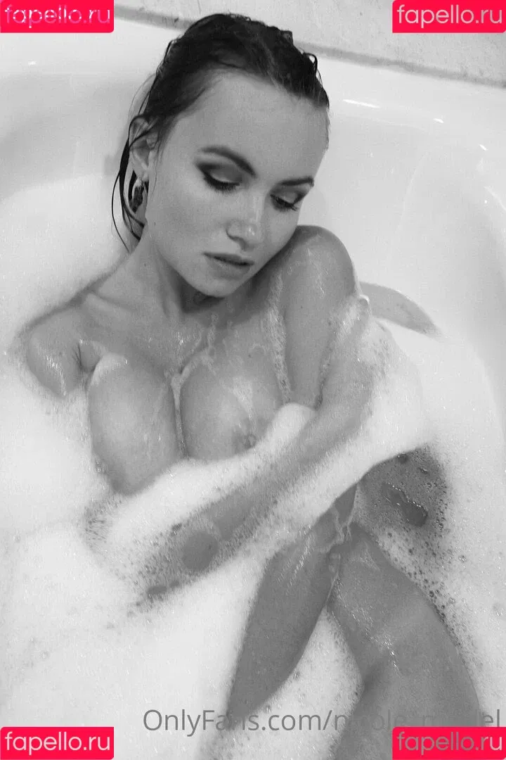 Nicole Ross Onlyfans Photo Gallery 