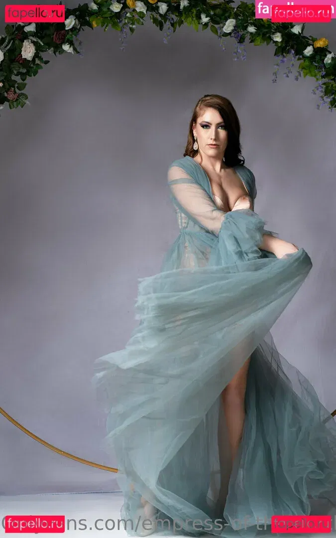 empress-of-the-north Onlyfans Photo Gallery 