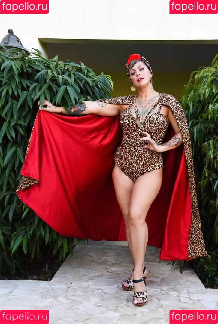 Danielle Colby Onlyfans Photo Gallery 