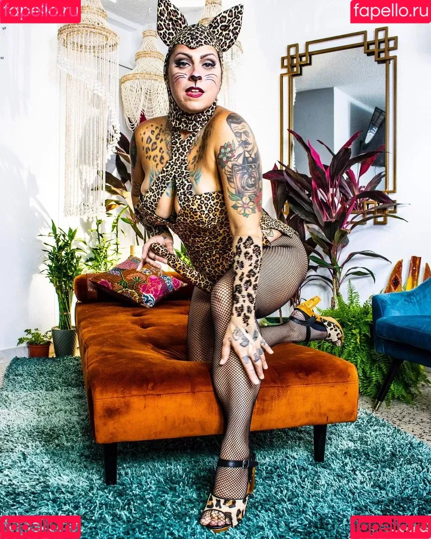 Danielle Colby Onlyfans Photo Gallery 