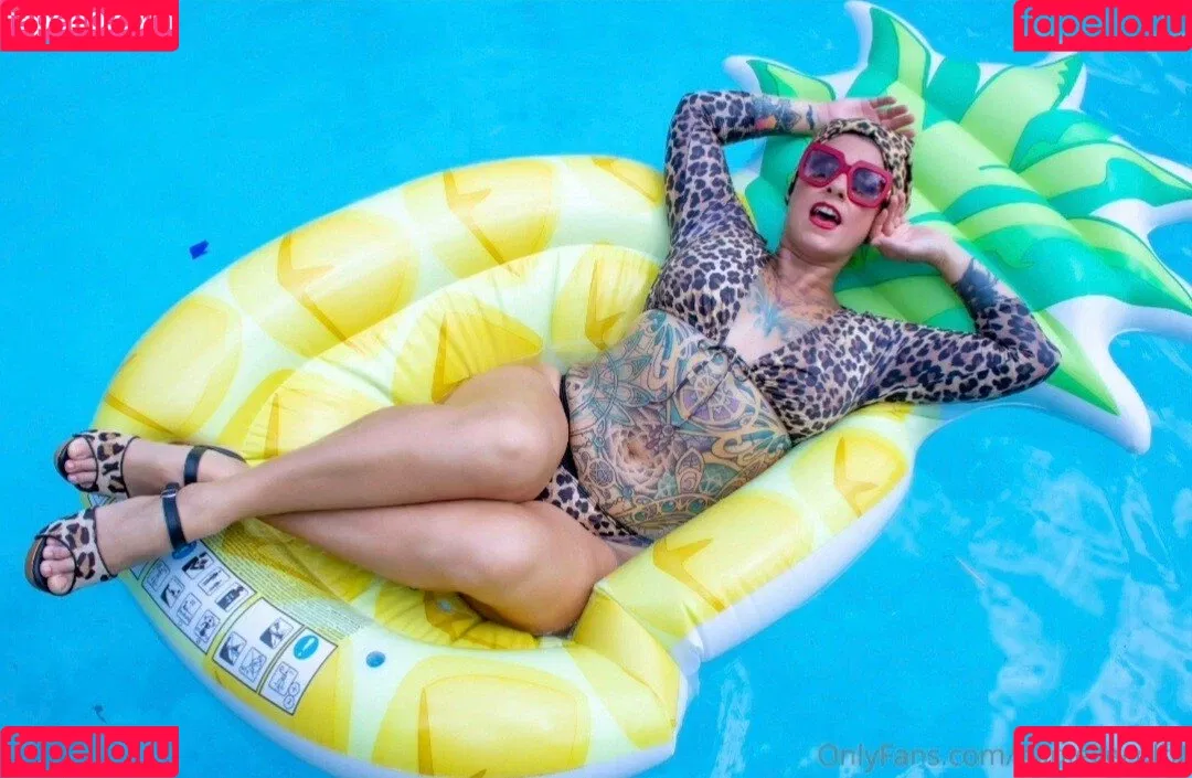 Danielle Colby Onlyfans Photo Gallery 