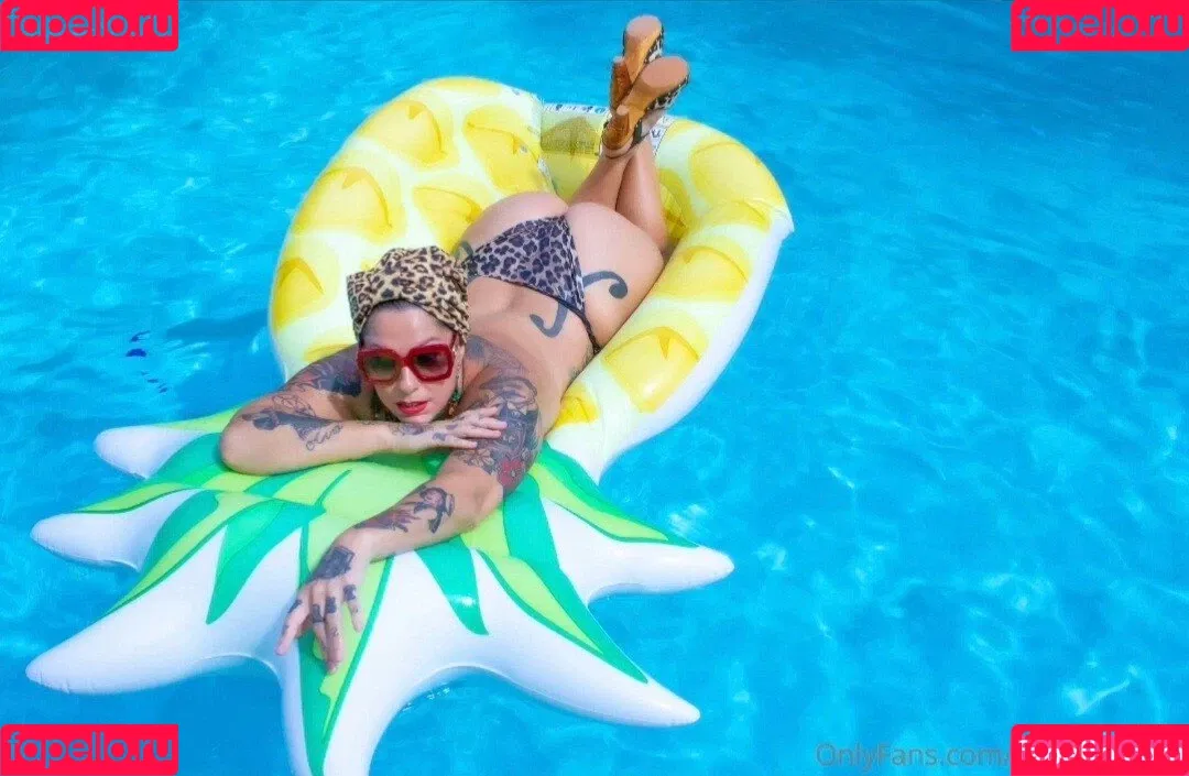 Danielle Colby Onlyfans Photo Gallery 