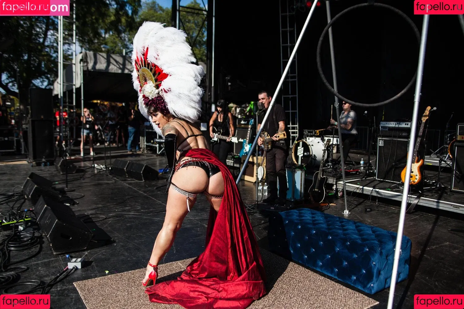 Danielle Colby Onlyfans Photo Gallery 