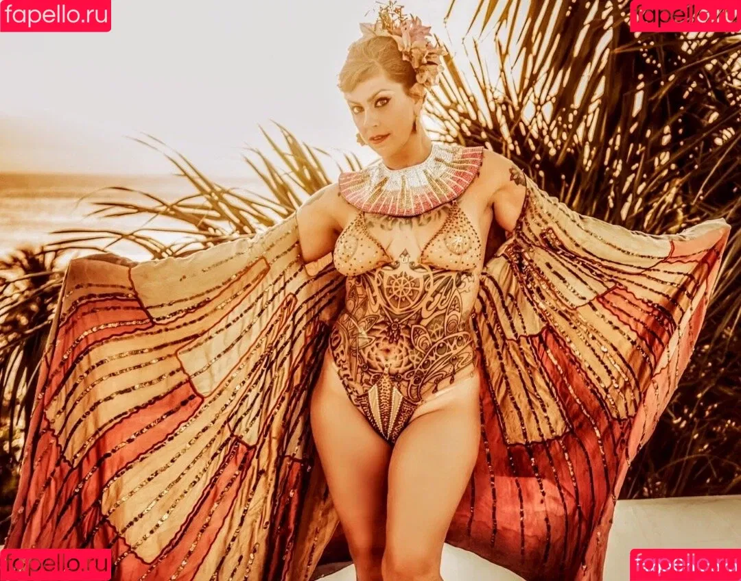 Danielle Colby Onlyfans Photo Gallery 