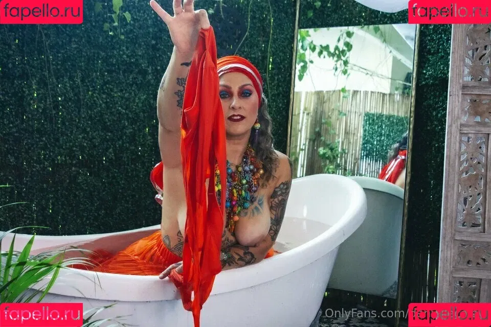 Danielle Colby Onlyfans Photo Gallery 