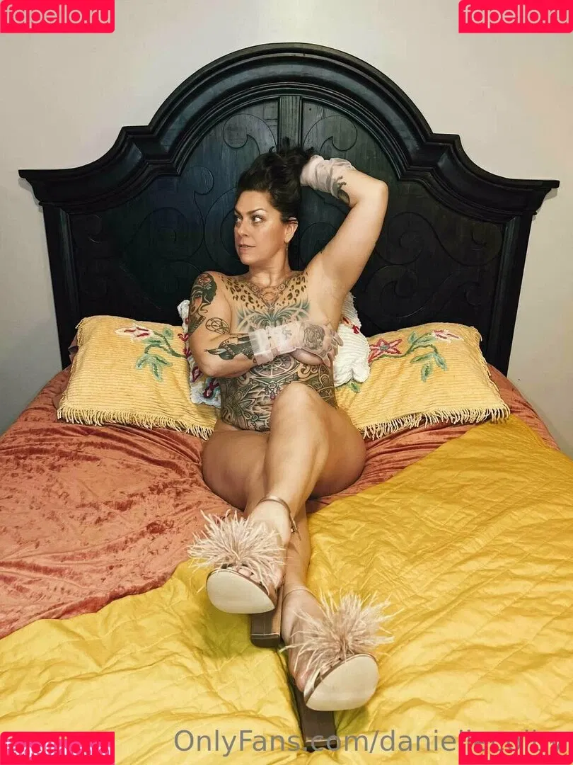 Danielle Colby Onlyfans Photo Gallery 