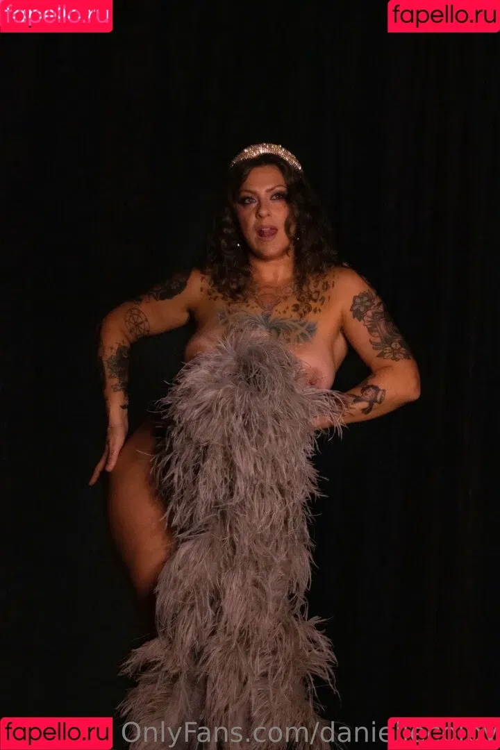 Danielle Colby Onlyfans Photo Gallery 