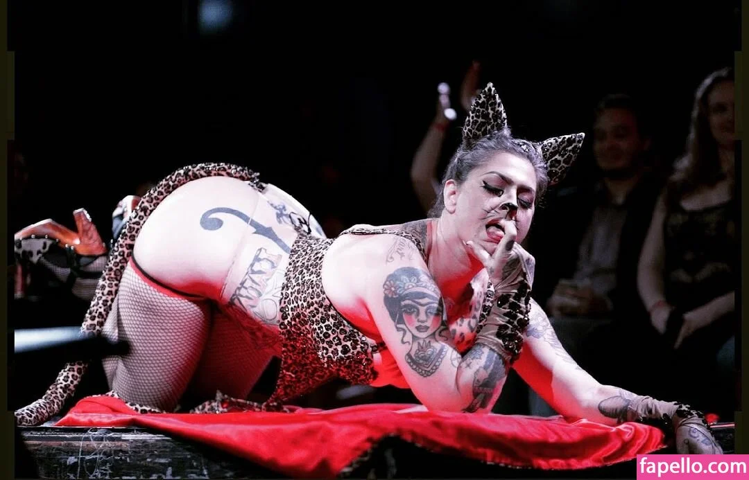 Danielle Colby Onlyfans Photo Gallery 