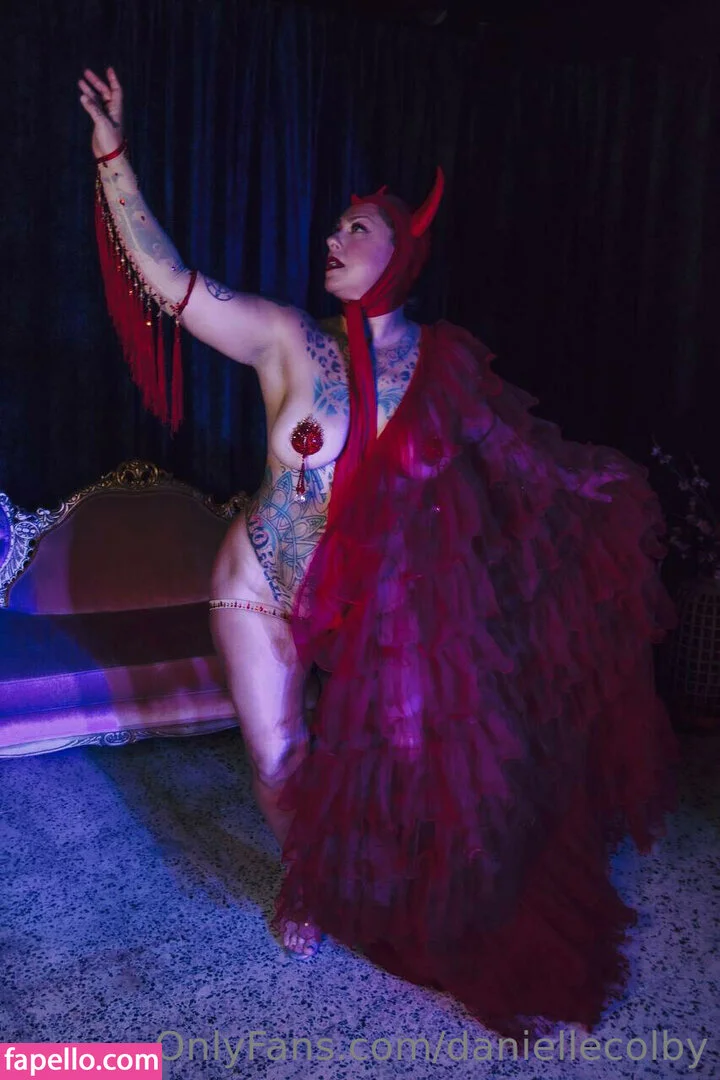 Danielle Colby Onlyfans Photo Gallery 