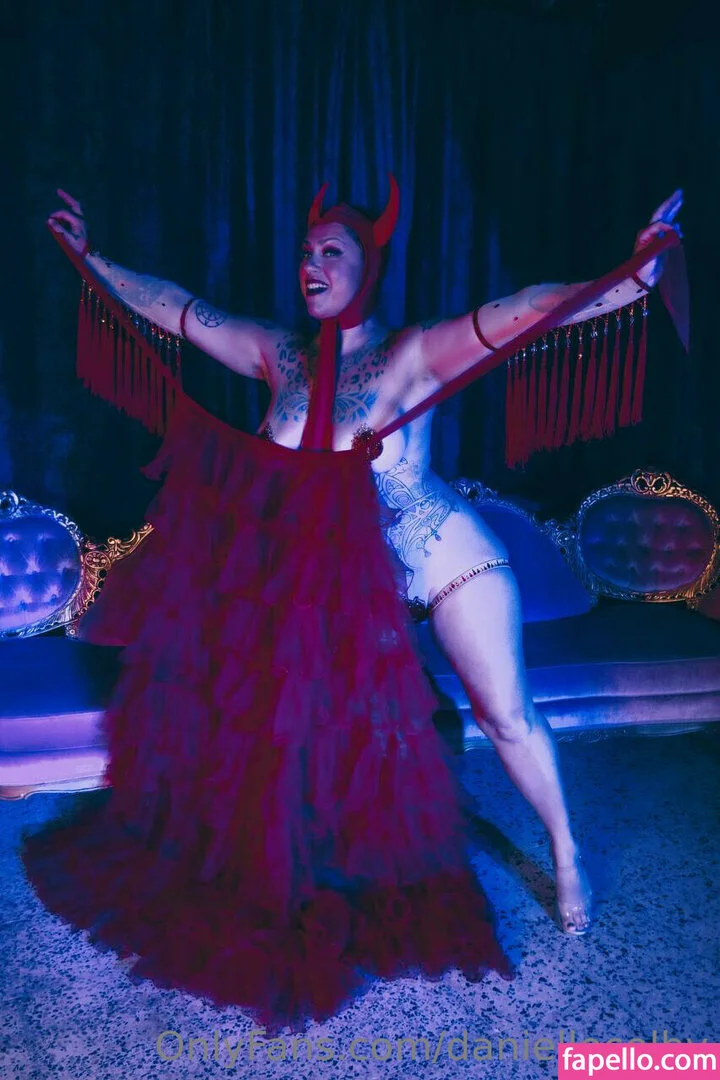 Danielle Colby Onlyfans Photo Gallery 