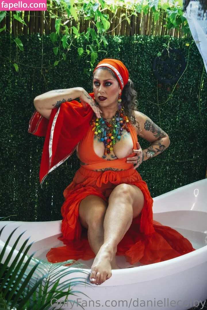 Danielle Colby Onlyfans Photo Gallery 