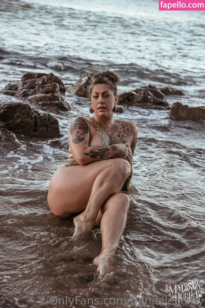 Danielle Colby Onlyfans Photo Gallery 