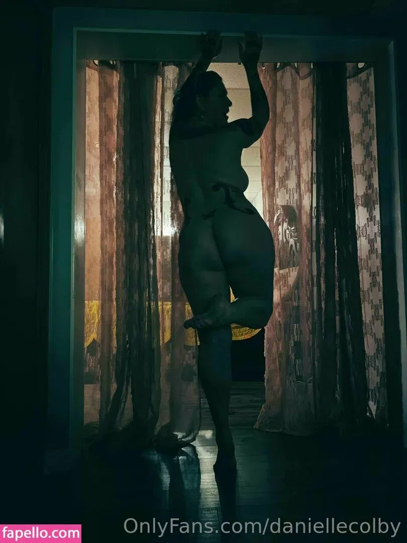 Danielle Colby Onlyfans Photo Gallery 