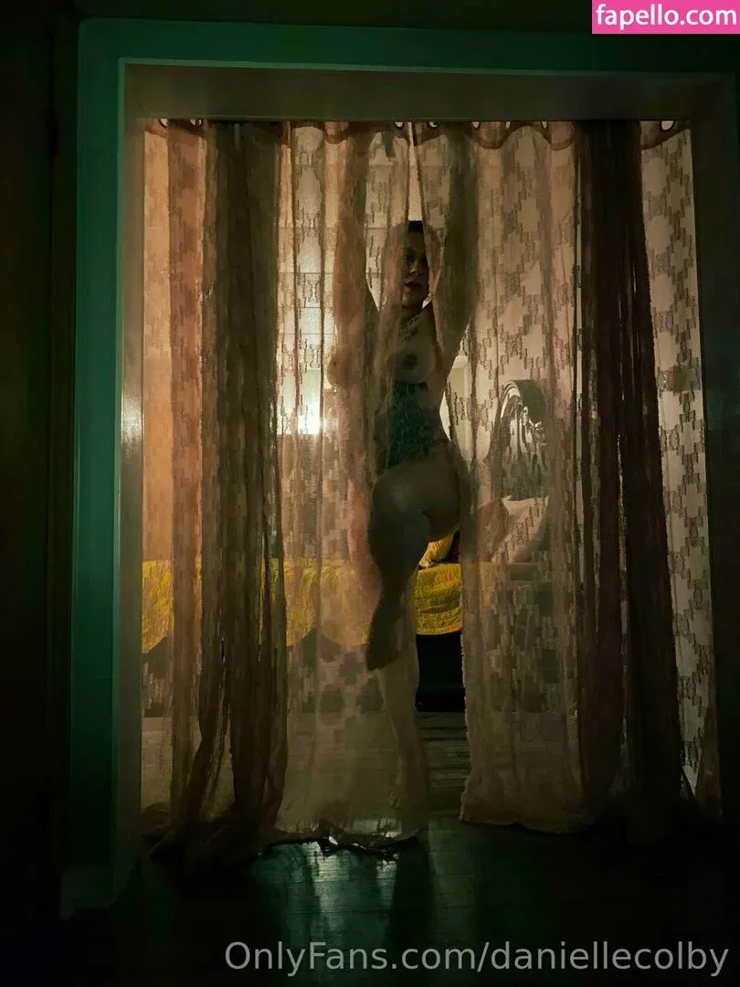 Danielle Colby Onlyfans Photo Gallery 