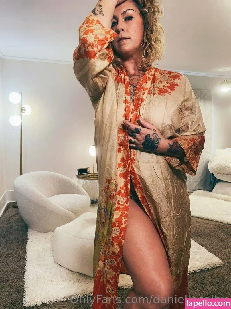 Danielle Colby Onlyfans Photo Gallery 