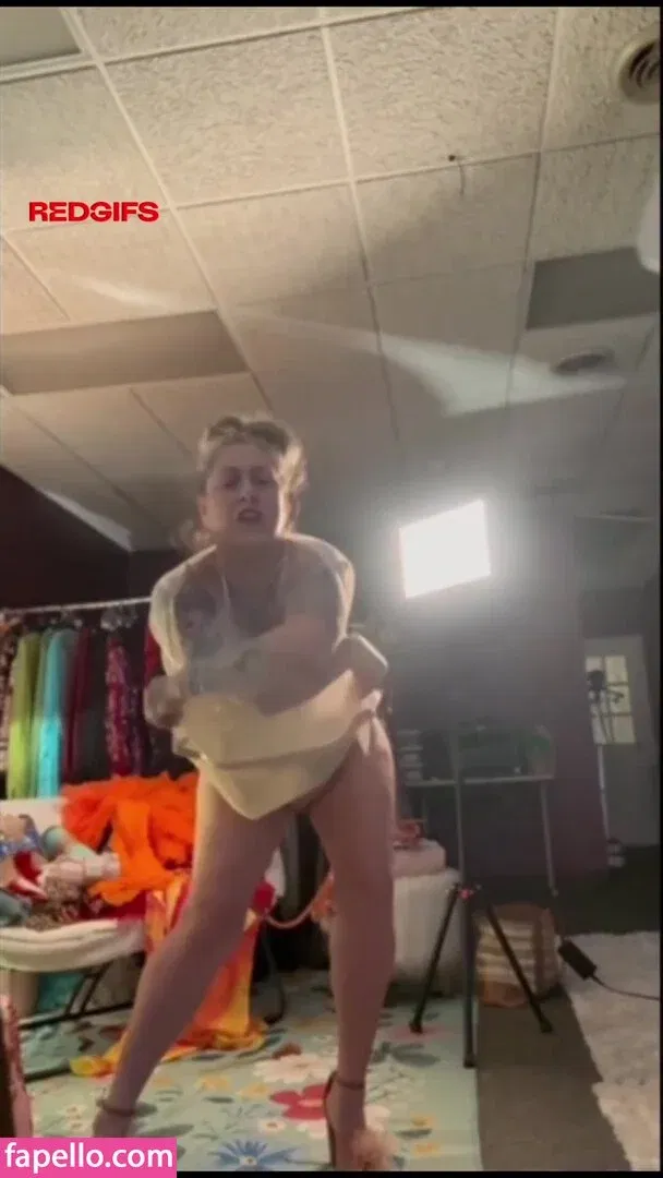 Danielle Colby Onlyfans Photo Gallery 