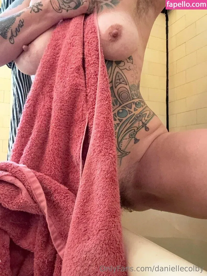Danielle Colby Onlyfans Photo Gallery 