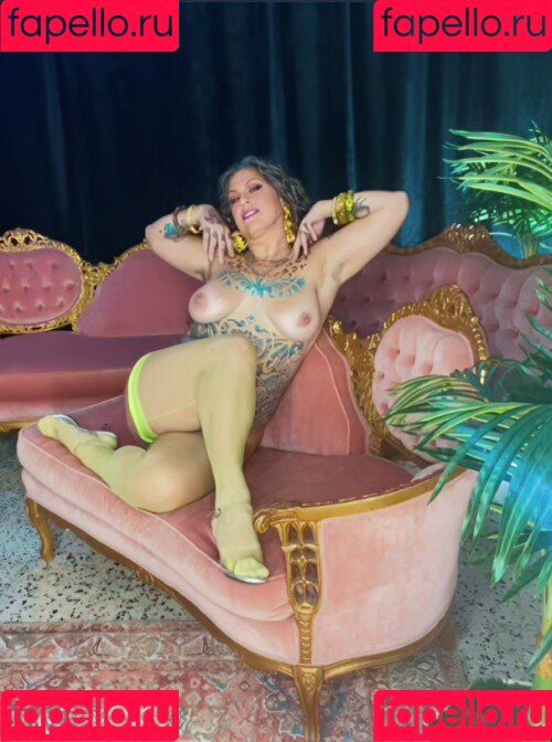 Danielle Colby Onlyfans Photo Gallery 