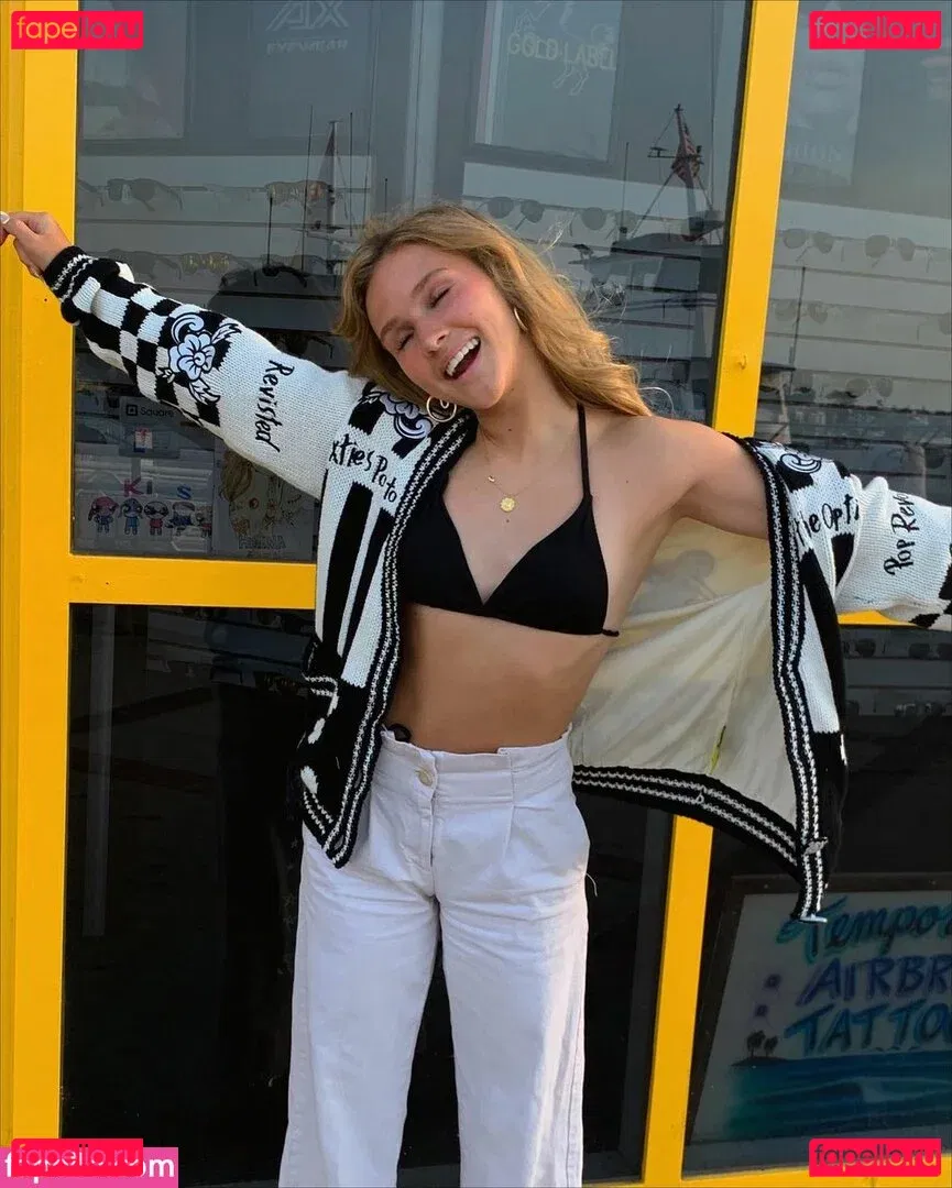 Ella Horan Onlyfans Photo Gallery 