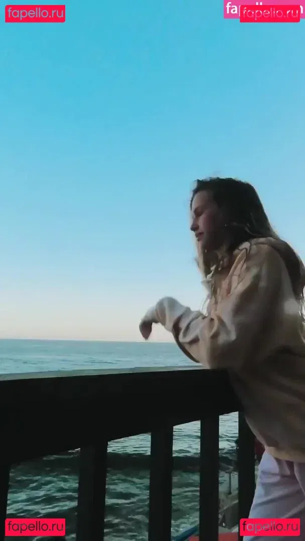 Ella Horan Onlyfans Photo Gallery 