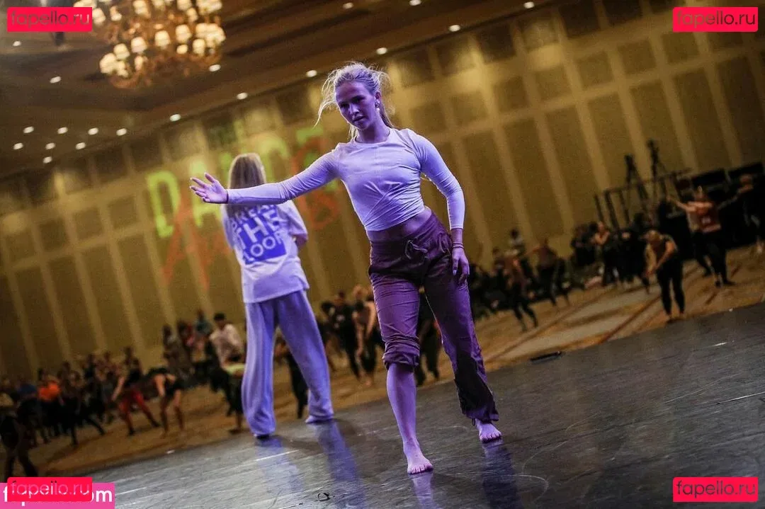 Ella Horan Onlyfans Photo Gallery 