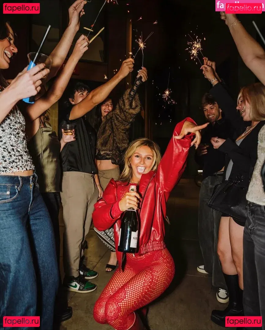 Ella Horan Onlyfans Photo Gallery 