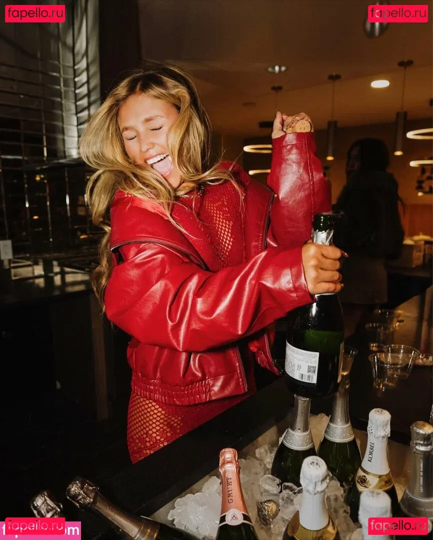 Ella Horan Onlyfans Photo Gallery 