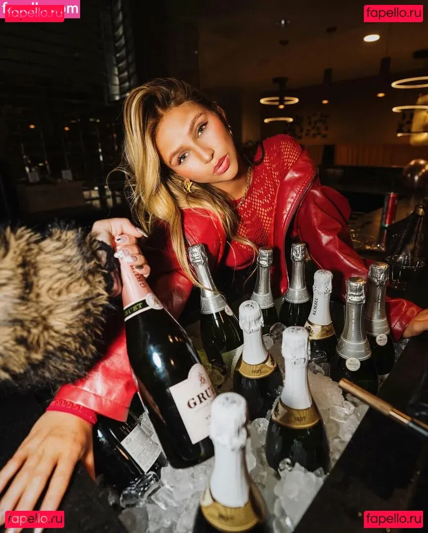 Ella Horan Onlyfans Photo Gallery 