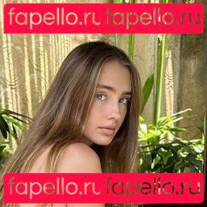 Julia Erokhina / e_r_o_s_h_i_k / eroshik / eroshik.dream Onlyfans Photo Gallery 