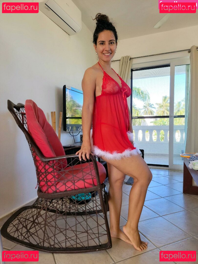 Fateme / fatemegee Onlyfans Photo Gallery 