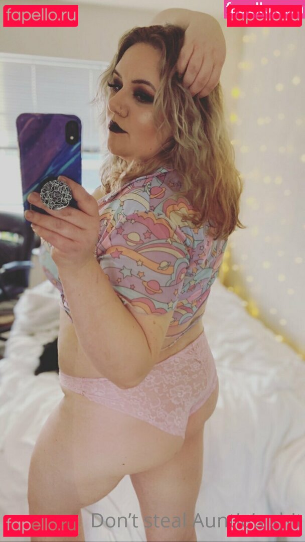 coffeewithcollins / collzorgs Onlyfans Photo Gallery 