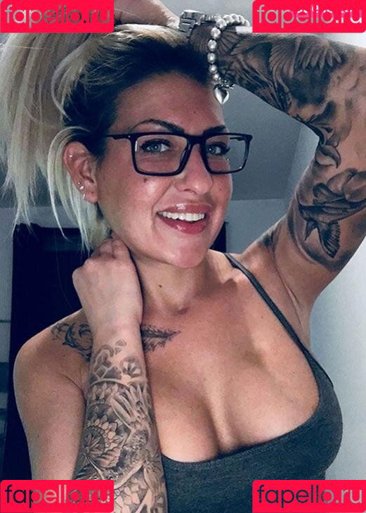 Tina2212 Onlyfans Photo Gallery 