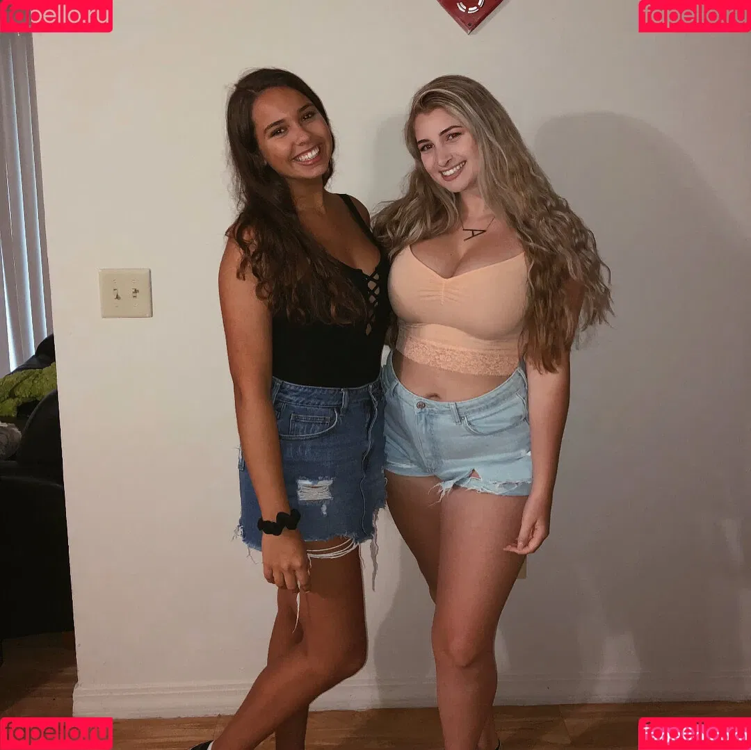 Alex B Onlyfans Photo Gallery 