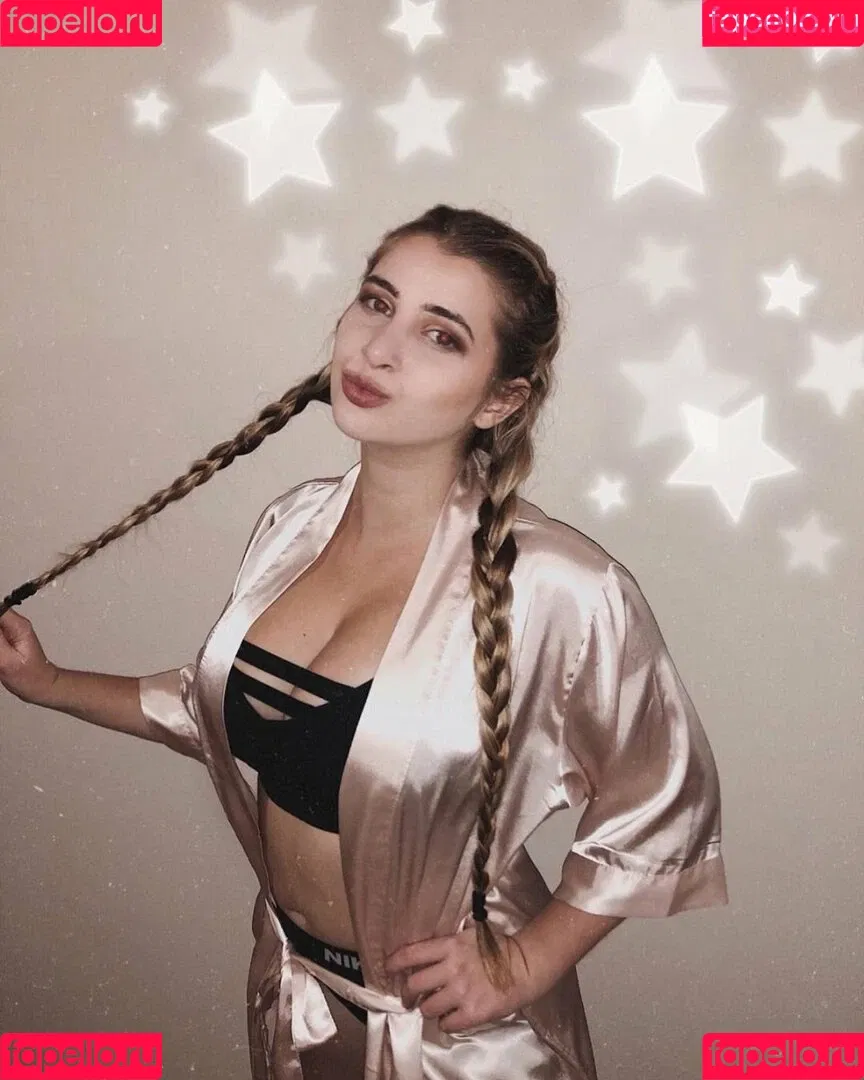 Alex B Onlyfans Photo Gallery 