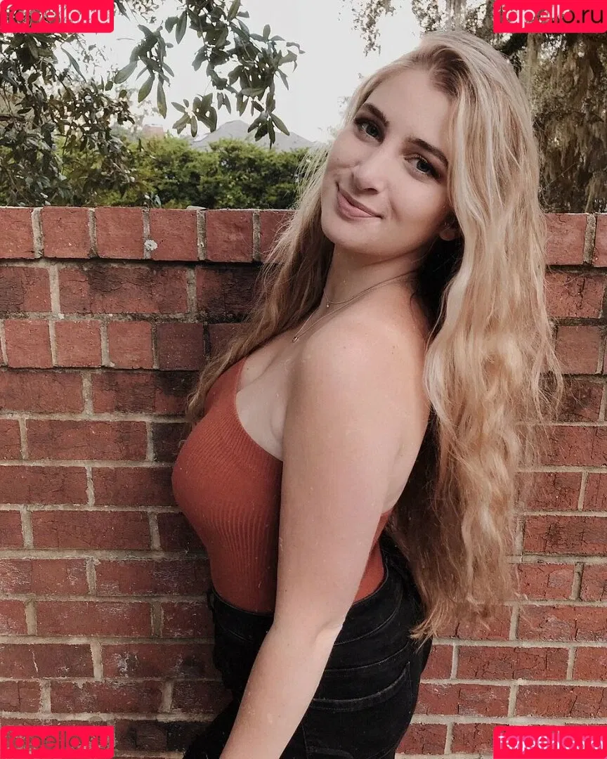 Alex B Onlyfans Photo Gallery 