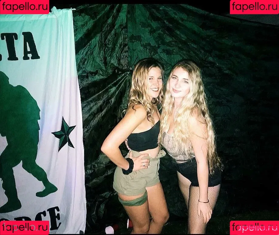 Alex B Onlyfans Photo Gallery 