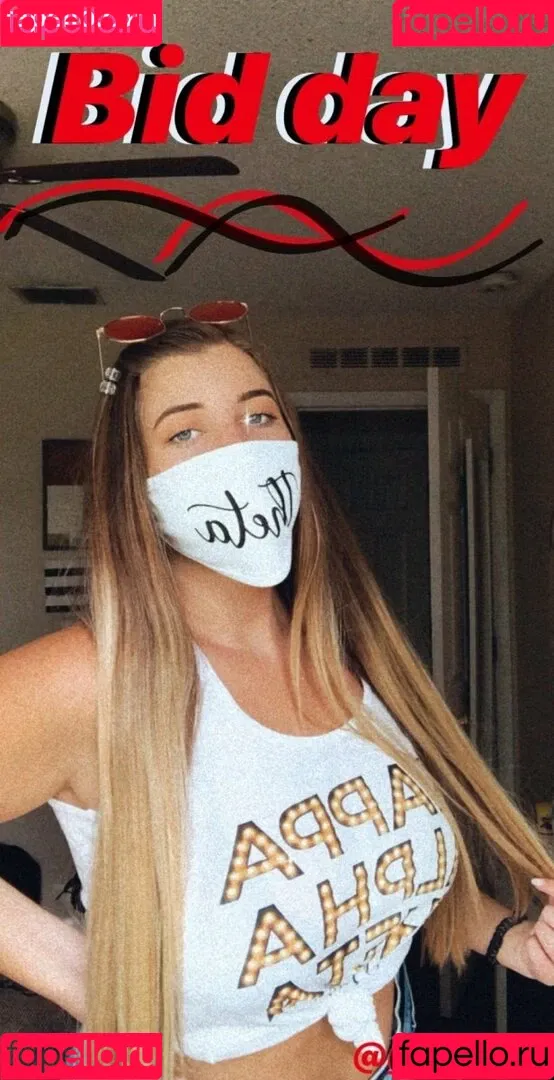 Alex B Onlyfans Photo Gallery 